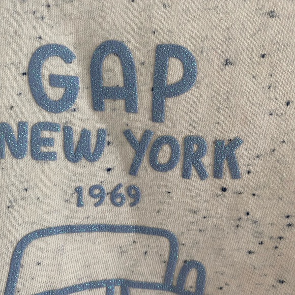 Baby Gap tee 5 - Picture 3 of 7